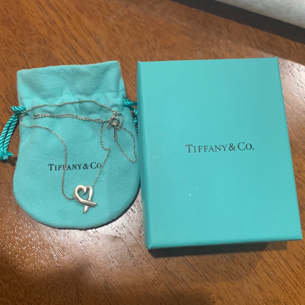 Authentic Tiffany vintage, rare, retired heart sterling silver necklace